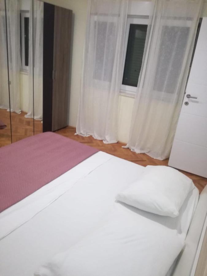 Apartmani Ivica Martic Duce Luaran gambar